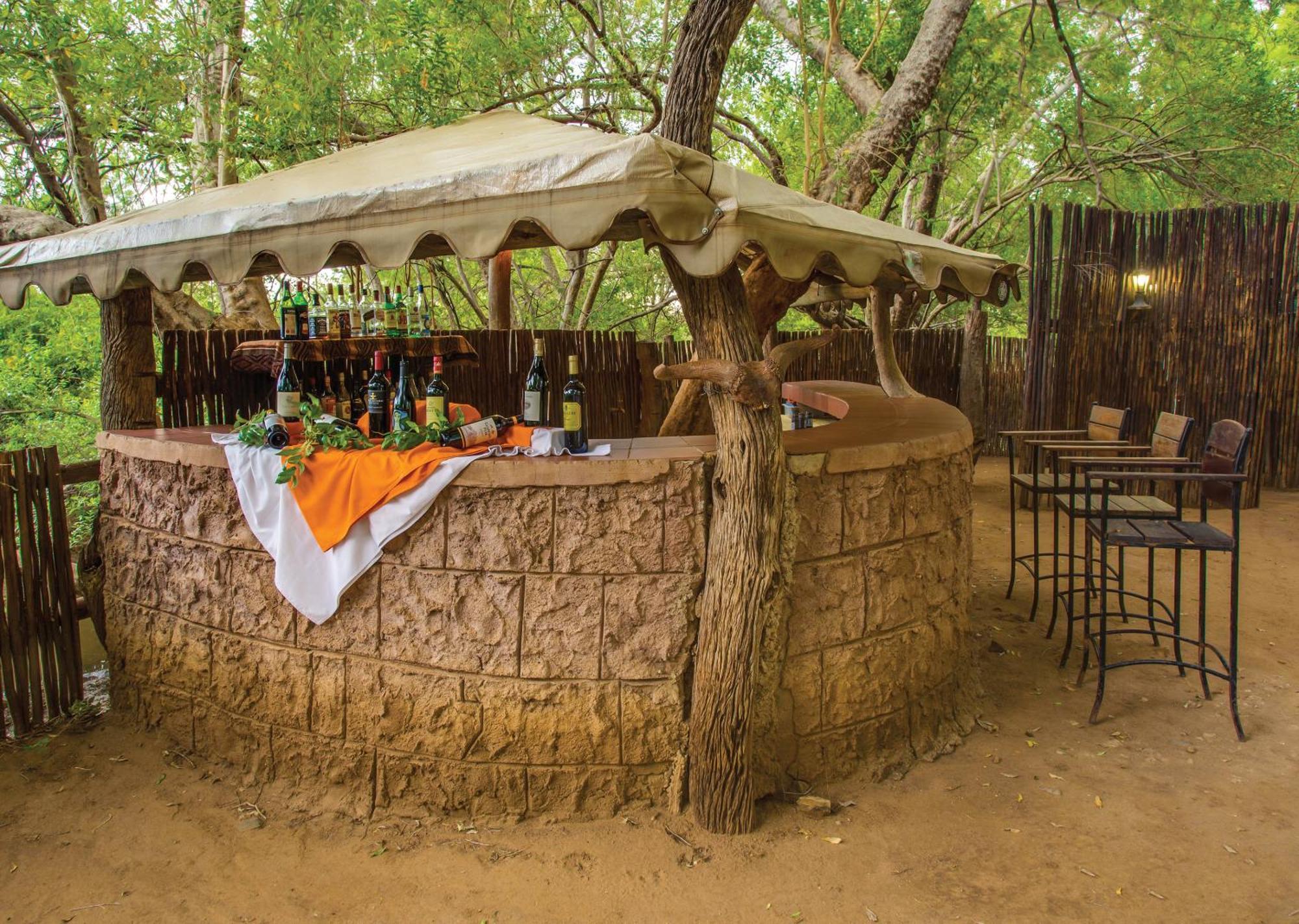 Madikwe River Lodge By Dream Resorts Мадікве-Ґейм-Резерв Екстер'єр фото